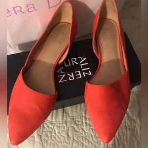 Naturalizer flats
